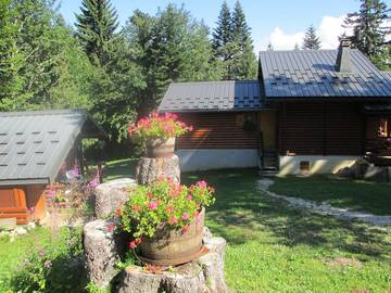 Cottage pour 5 personnes, avec jardin dans Parc naturel régional du Massif des Bauges