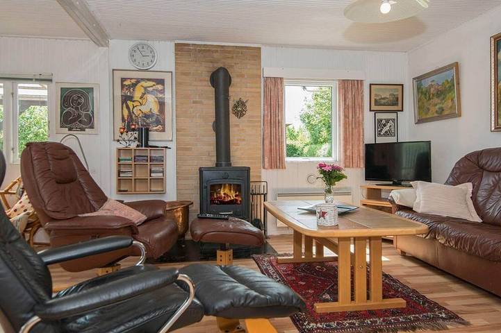Ferienhaus für 4 Personen, mit Terrasse und Garten in Flovt Strand - 2
