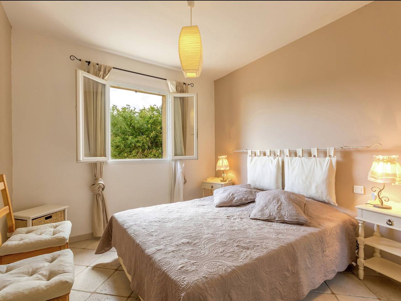 Detached home near the truffle capital of Aups, with shared pool in Aups, Brignoles Region