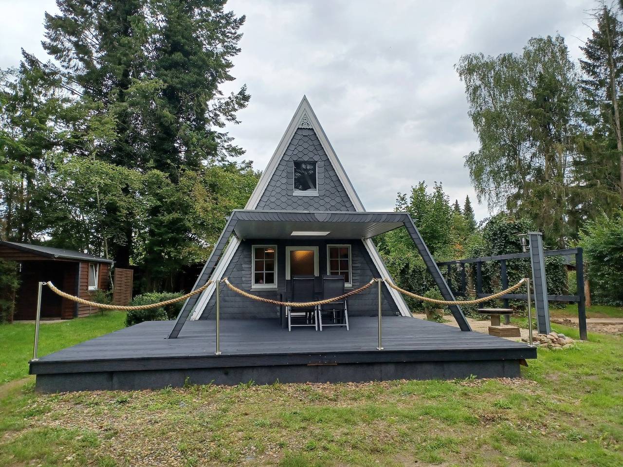 Ferienhaus bis 25cm Höhe erlaubt! in Dannenberg, Elbtalaue