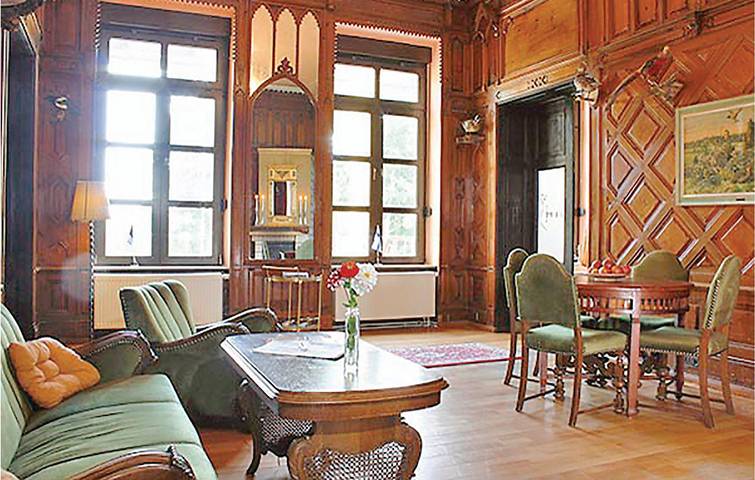 Gemütliche 2BR Wohnung 2km vom Schwasdorfer Stadtzentrum in Schwasdorf, Mecklenburgische Schweiz