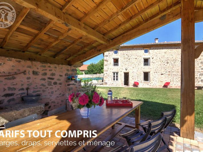 Gîte pour 10 personnes, avec Terrasse et Jardin