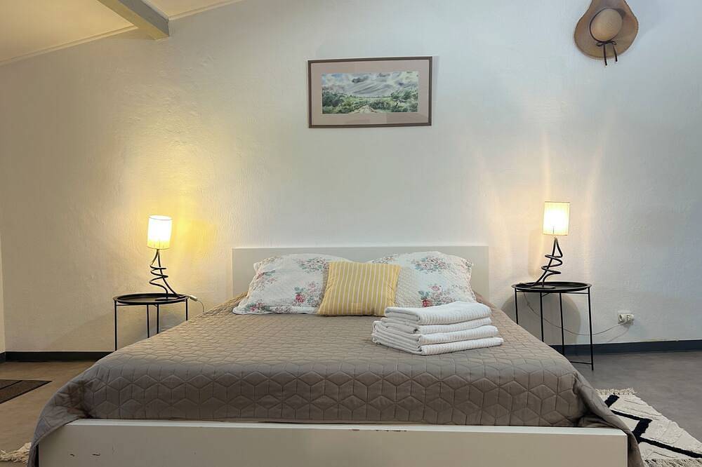 House with pool in the Luberon for 6 people in Saint-Saturnin-lès-Apt, Parc naturel régional du Luberon