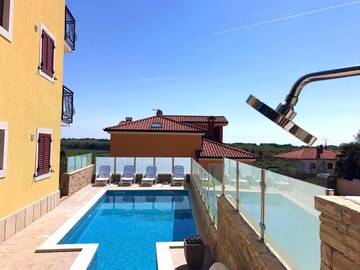 Ferienwohnung für 4 Personen, mit Garten in Savudrija