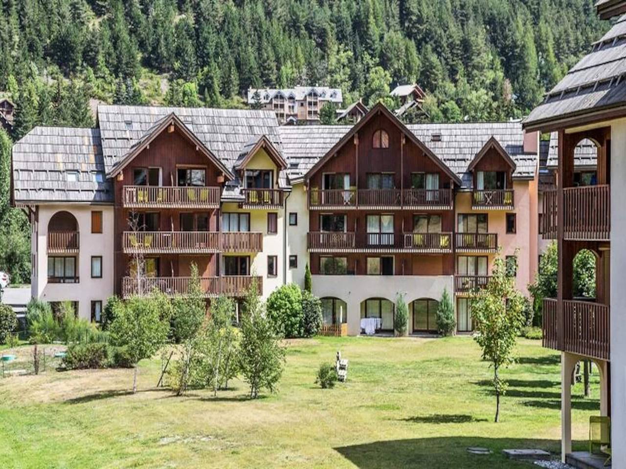 Appartement entier, Rיsidence L'Alpaga pour quatre personnes in La Salle-les-Alpes, Serre Chevalier