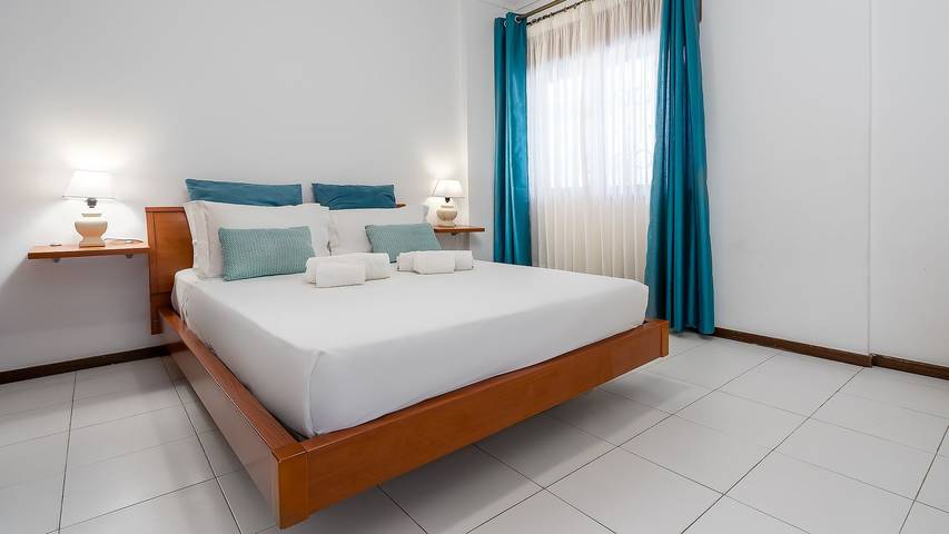 Ferienwohnung für 3 Personen, mit Balkon und Pool in Portimão - 4