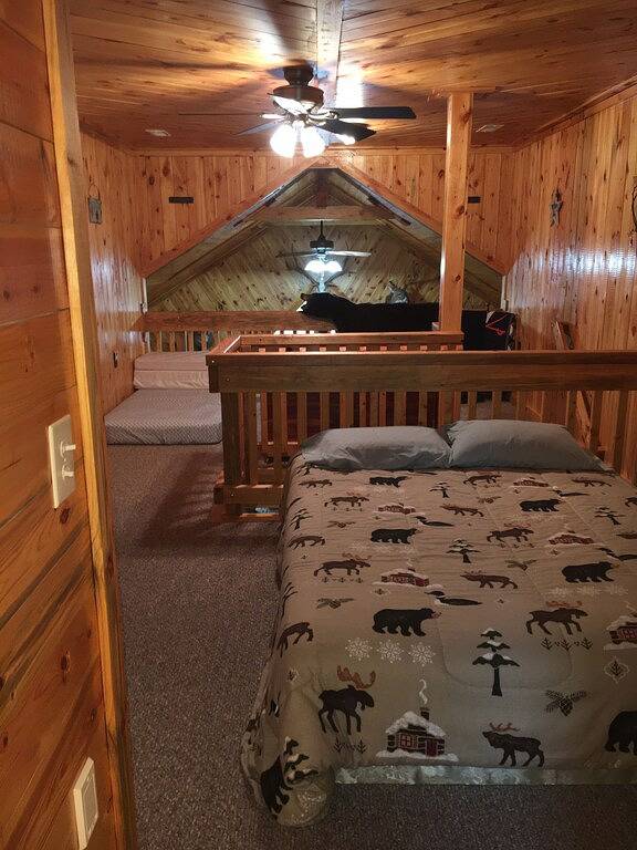 Gemütliche ruhige Hütte @ Lake Anna in Lake Anna