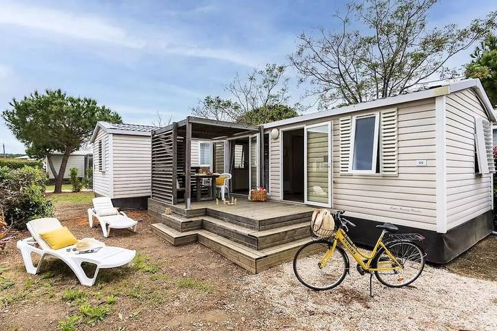 Camping pour 4 personnes à Portiragnes