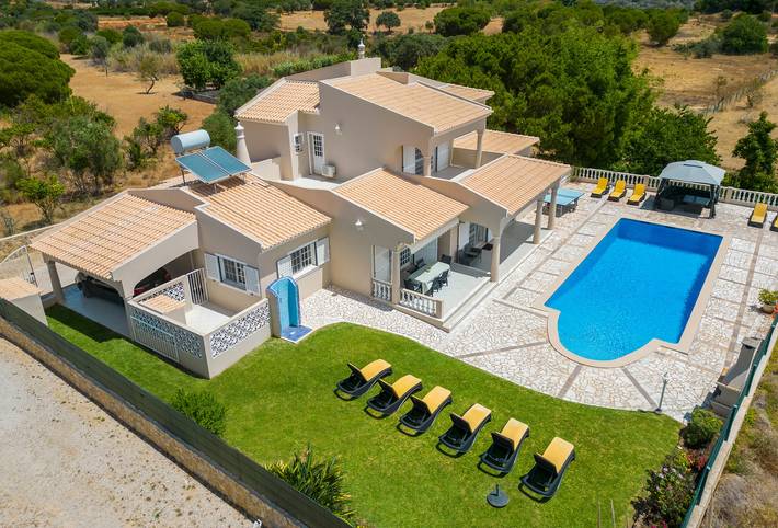 Villa Paloma in Albufeira e Olhos de Água, Faro Distrikt