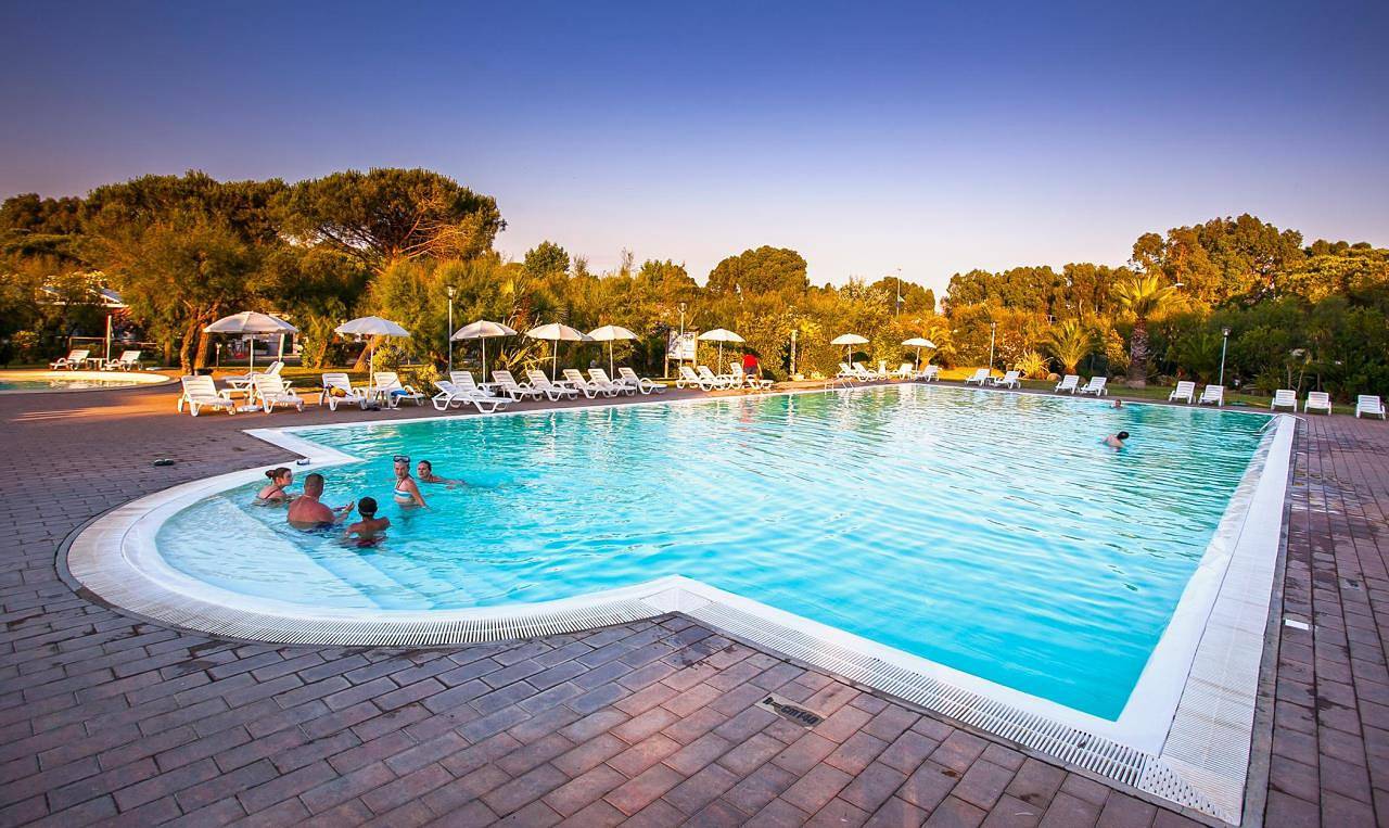 Feriendorf Le Tamerici Mobilehome Capri für 6 Personen in Cecina (desambiguación), Costa Etrusca