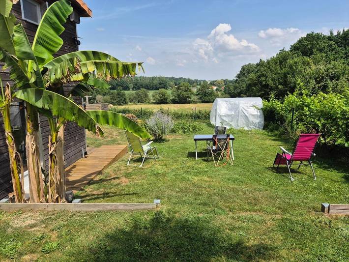 Gîte pour 2 personnes, avec jardin à Montbert