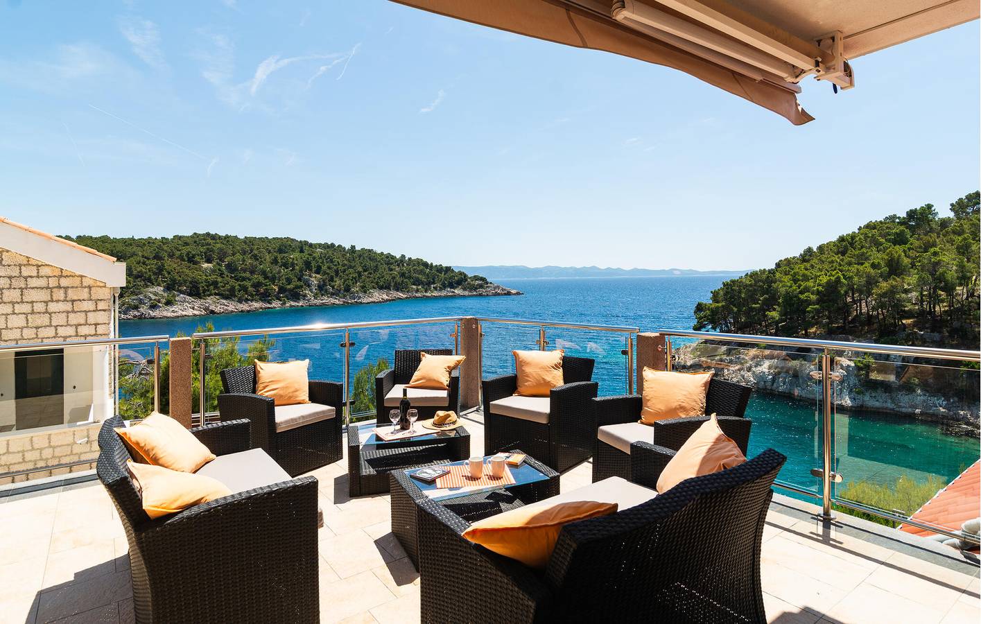 Ganze Ferienwohnung, Ferienwohnung für 6 Personen mit Terrasse in Milna, Brac