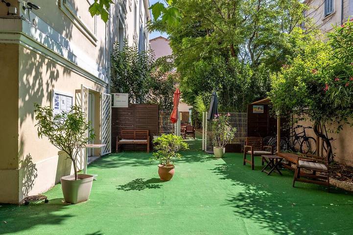 Gîte pour 2 personnes dans Office De Tourisme D Avignon - 3