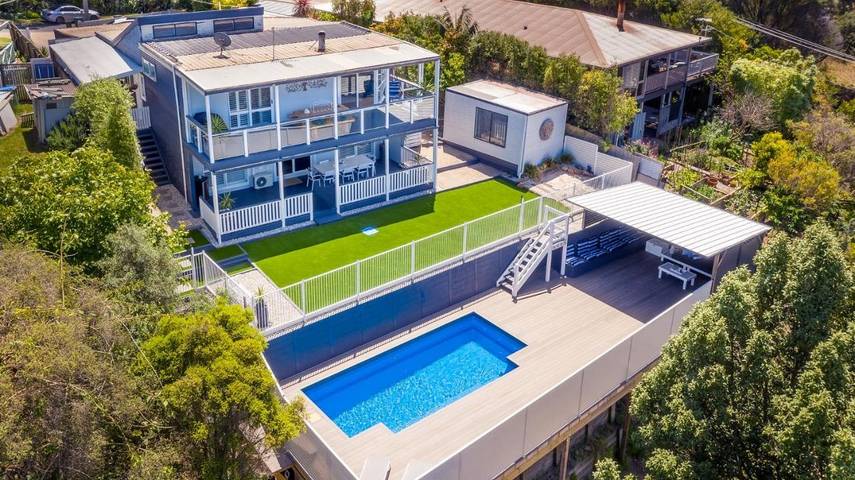 Casa de vacaciones para 10 personas, con vistas además de jardín y piscina - 1