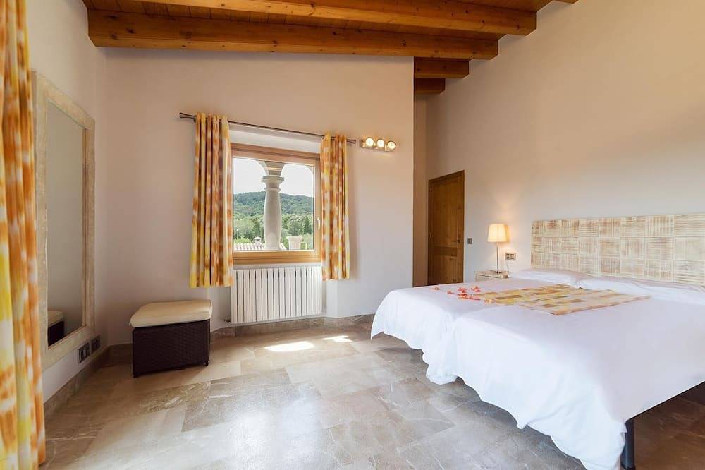 Premium: Grand And Elegant Villa in Crestatx, Sa Pobla