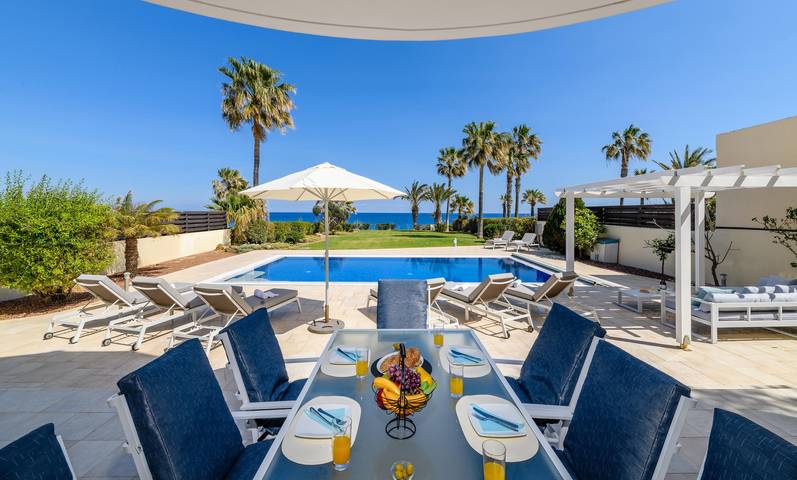 Casa vacanza per 10 persone, con giardino e balcone in Cipro