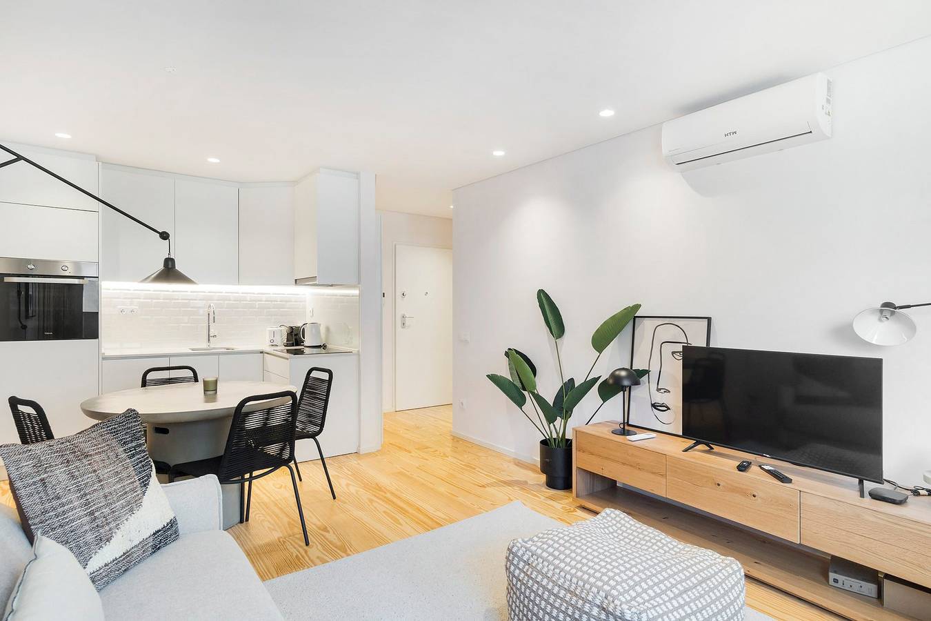 Ganze Wohnung, Guestready - Contemporary getaway in Porto in Santo Ildefonso, Porto