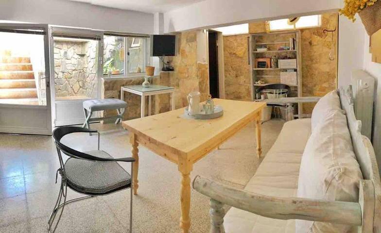 Gîte pour 3 personnes, avec terrasse dans Amoudara - 3