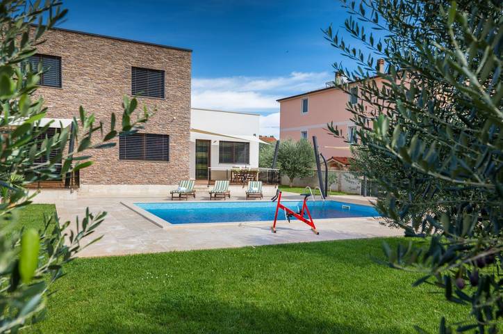 Villa für 8 Personen, mit Garten in Medulin - 2