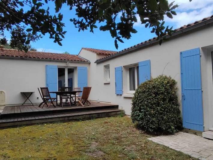 Location de vacances pour 8 personnes, avec terrasse et jardin dans Plage des Huttes - 2