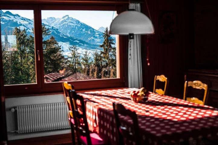 Chalet für 16 Personen, mit Balkon und Garten in der Schweiz - 4