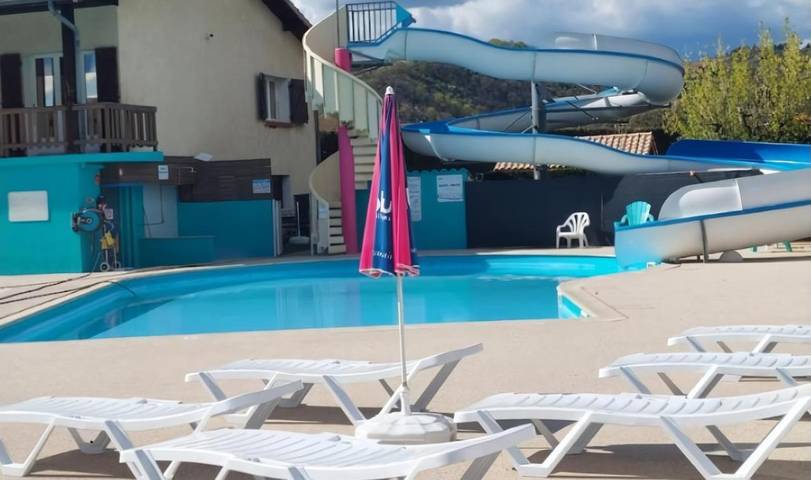 Location de vacances pour 8 personnes, avec jardin ainsi que vue sur le lac et vue à Condrieu - 3