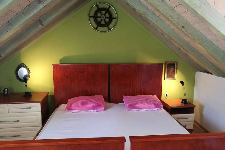 Ferienwohnung für 3 Personen, mit Terrasse und Garten sowie Whirlpool auf Vis - 4