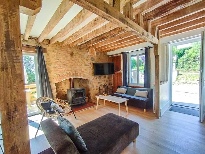 Apartamento con encanto, terrazas y teletrabajo en Saulieu in Saulieu, Región de Montbard
