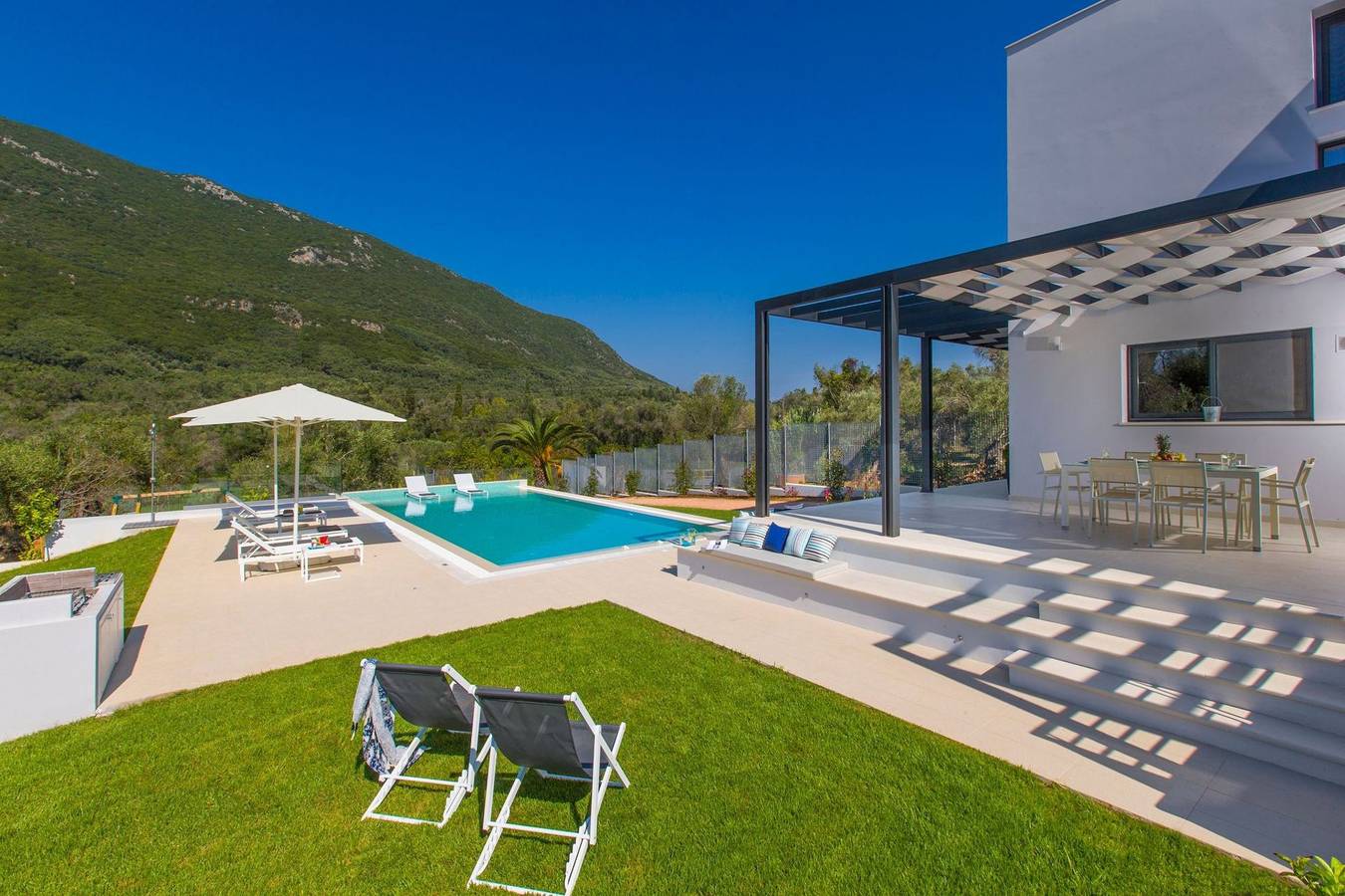 Casa vacanza a Corfù a partire da 334€ a notte