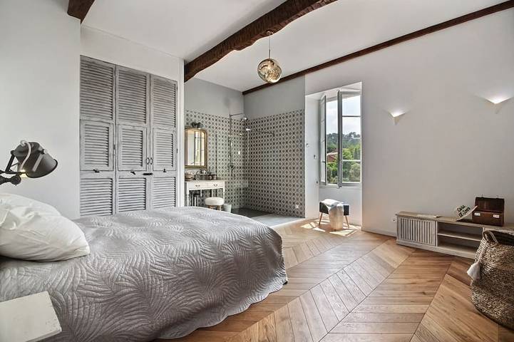 Location de vacances pour 20 personnes, avec jardin et balcon, animaux acceptés dans Sentier des Ocres - 3