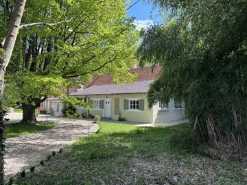 Cottage pour 3 personnes, avec jardin à Charenton-du-Cher