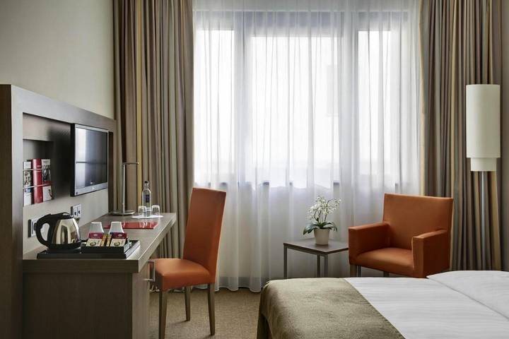 Hotel für 10 Personen in Moabit Berlin
