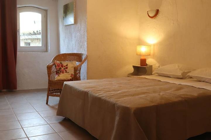 Gîte pour 8 personnes, avec jardin dans Centrale nucléaire du Tricastin - 2