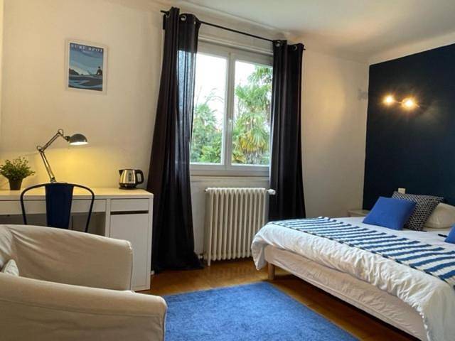 Location de vacances pour 2 personnes, avec vue ainsi que jardin et piscine à Ustaritz - 3