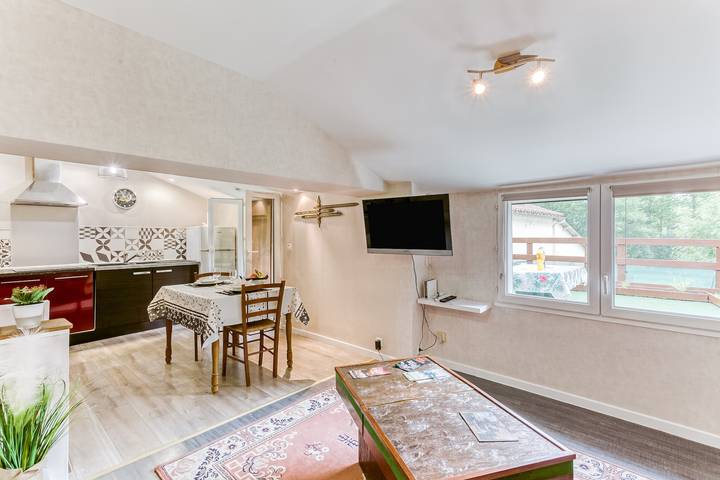Ganze Wohnung, Le Pardoux - Studio avec terrasse proche Niort in Saint-Pardoux (Deux-Sèvres), Deux-Sèvres