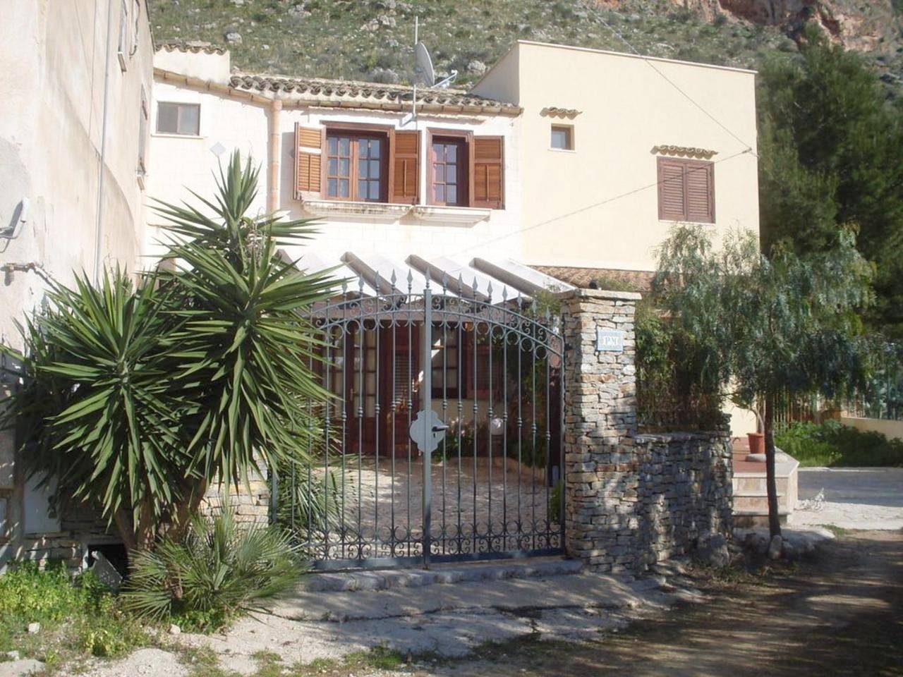 Baglio Fontana in Castelluzzo, San Vito Lo Capo