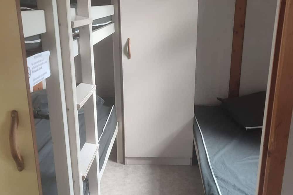 Chalet, Haustiere erlaubt - 5 Pers. in La Tour-d'Auvergne, Regionaler Naturpark Volcans d'Auvergne