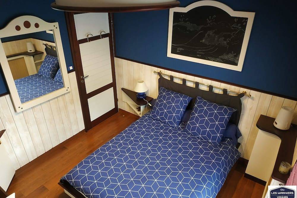 Private heated swimming pool in Séné, Côte des Mégalithes