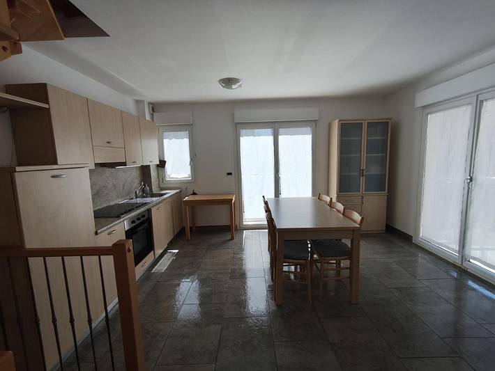 Gîte pour 5 personnes, avec terrasse et vue, animaux acceptés dans Carnolès - 4