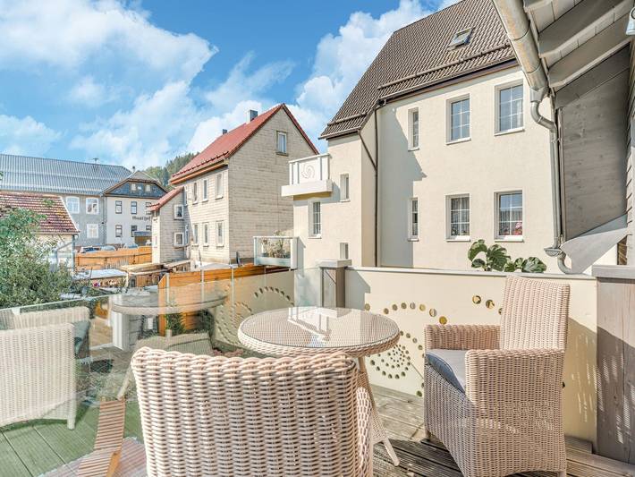 Ganze Wohnung, Ferienwohnung für 6 Personen mit Balkon in Möhrenbach, Gehren