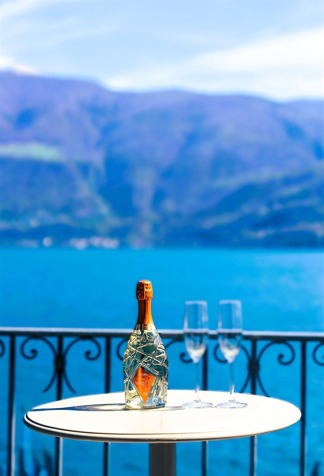 Ganze Ferienwohnung, See-Penthouse in Brissago, Tessiner Alpen