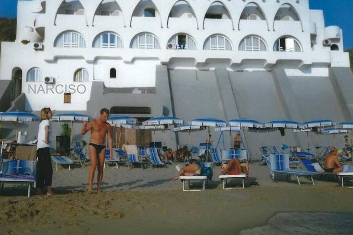 Monolocale, fronte mare, piano 2, discesa privata alla spiaggia (Narciso) in Anzio, Provincia di Roma
