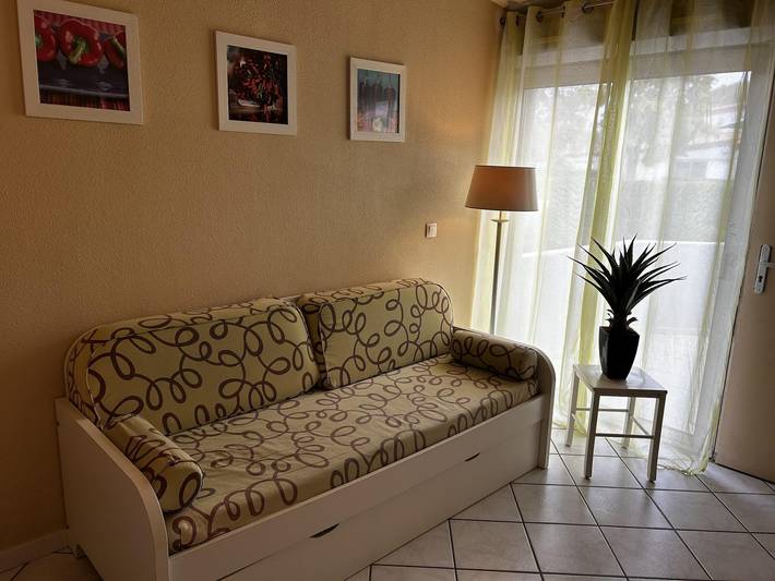 Gîte pour 2 personnes, avec jardin ainsi que piscine et balcon, adapté aux familles à Saint-Cyprien