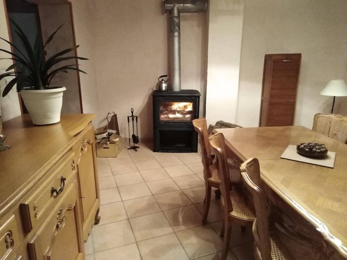 Appartement entier, Two-Bedroom Apartment in Clermont-en-Argonne, Verdun