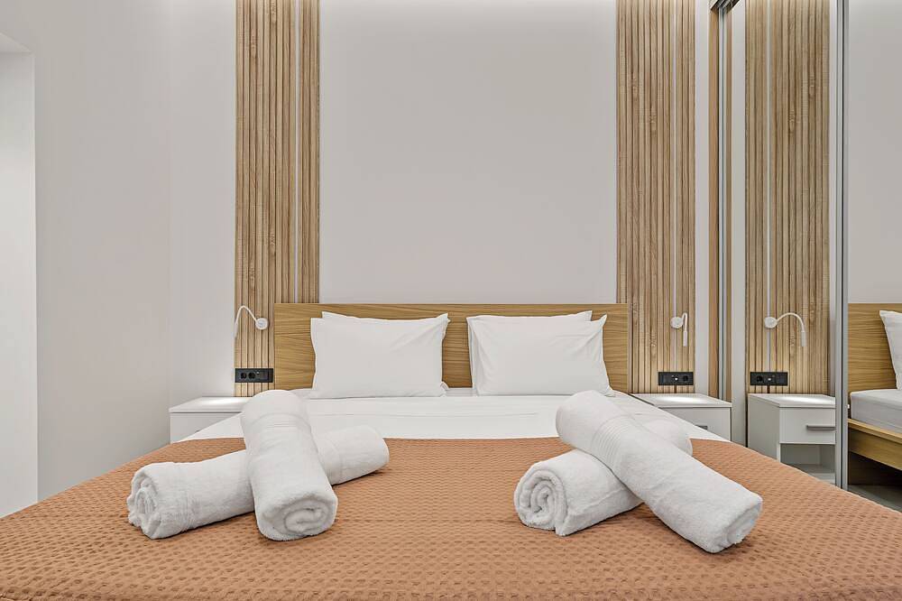 Ganze Wohnung, Marble and Onyx Luxury Suite in Athen, Süd-Athen