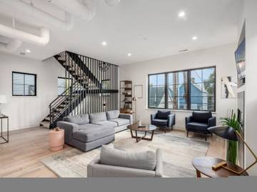 Vacation Rental for 8 Guests in Columbus, Ohio, Picture 1