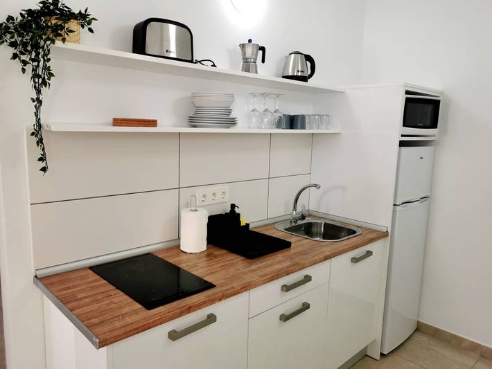 Ganze Ferienwohnung, Ein-Zimmer-Doppelbett-Apartment mit balkon in Tahiche, Teguise