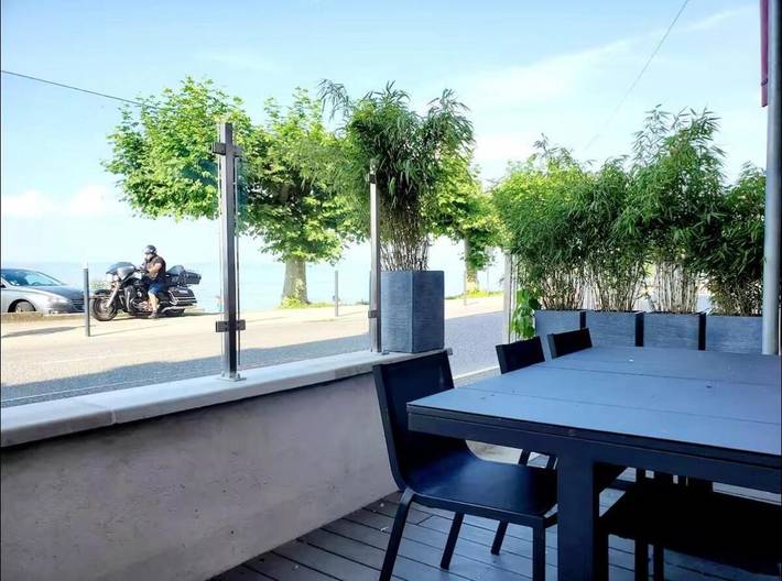 Gîte pour 6 personnes, avec vue ainsi que vue sur le lac et terrasse dans Publier Amphion - 4
