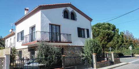 Maison de vacances pour 2 personnes, avec jardin et balcon à Millas