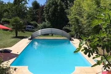 Gîte pour 10 personnes, avec jardin à Granges-d'Ans